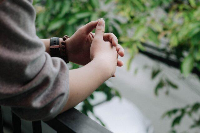 Hands